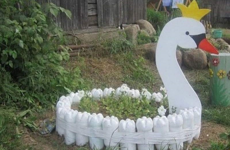 14 крутых идей для использования пластиковых бутылок!