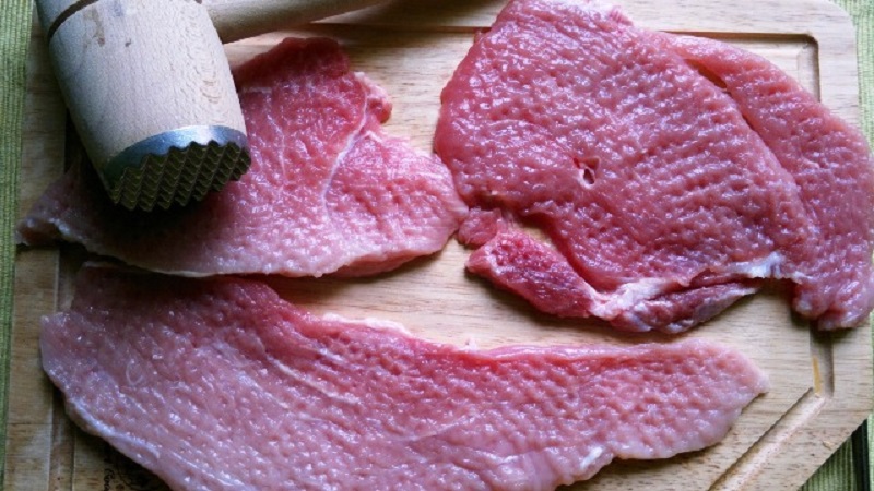 Перестань переводить филе на отбивные! Это мясное блюдо в разы вкуснее и намного сытнее