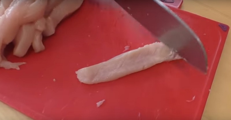 Зачем заливать яйцами куриную грудку