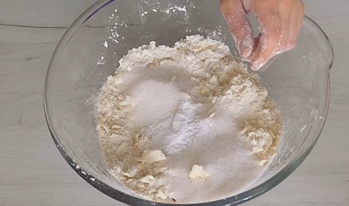 Почему нужно пропускать через мясорубку лимон, курагу и чернослив