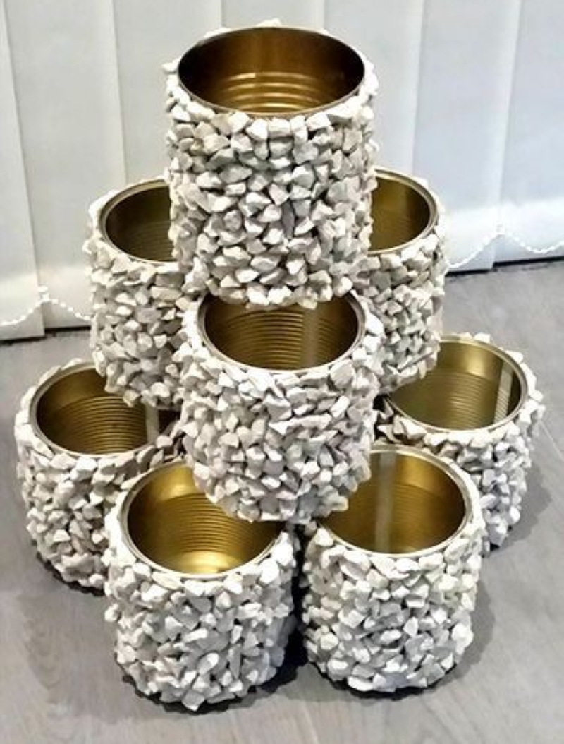 Какие штуки можно соорудить из жестяных банок из-под горошка и кукурузы