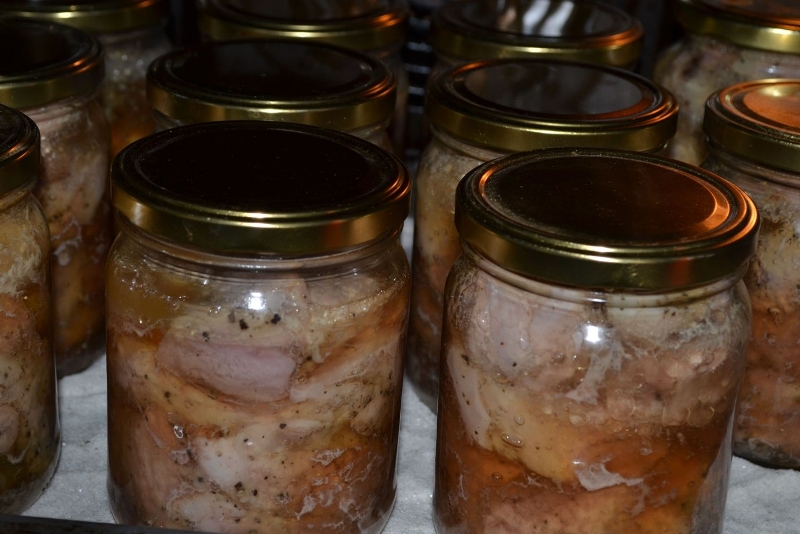 Забыли, какой вкус должен быть у настоящей тушенки? Записывайте рецепт, дорогие! Хранится в холодильнике до шести месяцев
